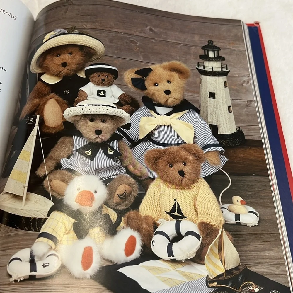 The Whimsical World of Boyds Bears Silver Anniversary Album Coffee Table Book